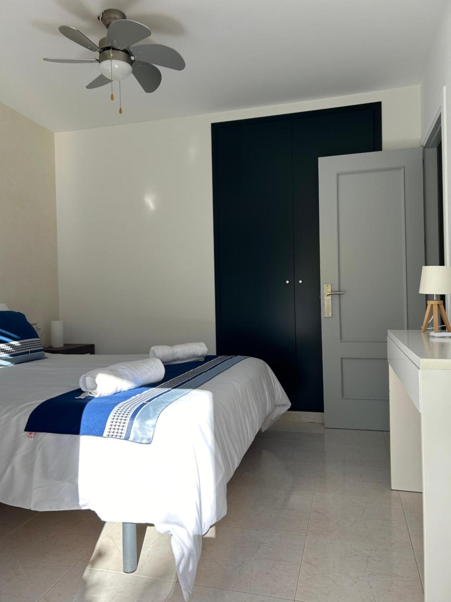 Appartement Duplex Rosas Avec Terrasse Magnifique Jacuzzi Vue Mer Екстериор снимка